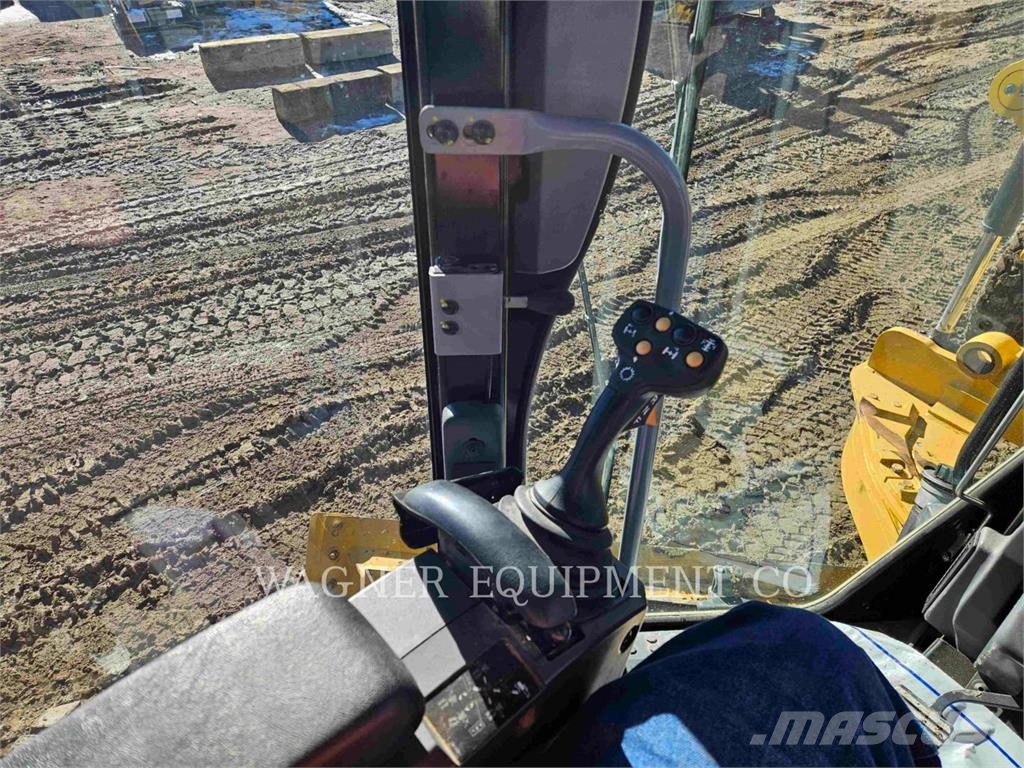 CAT 140M3 Grejdery
