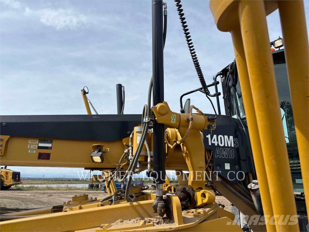CAT 140M3 AWD Vejhøvle / Gradere