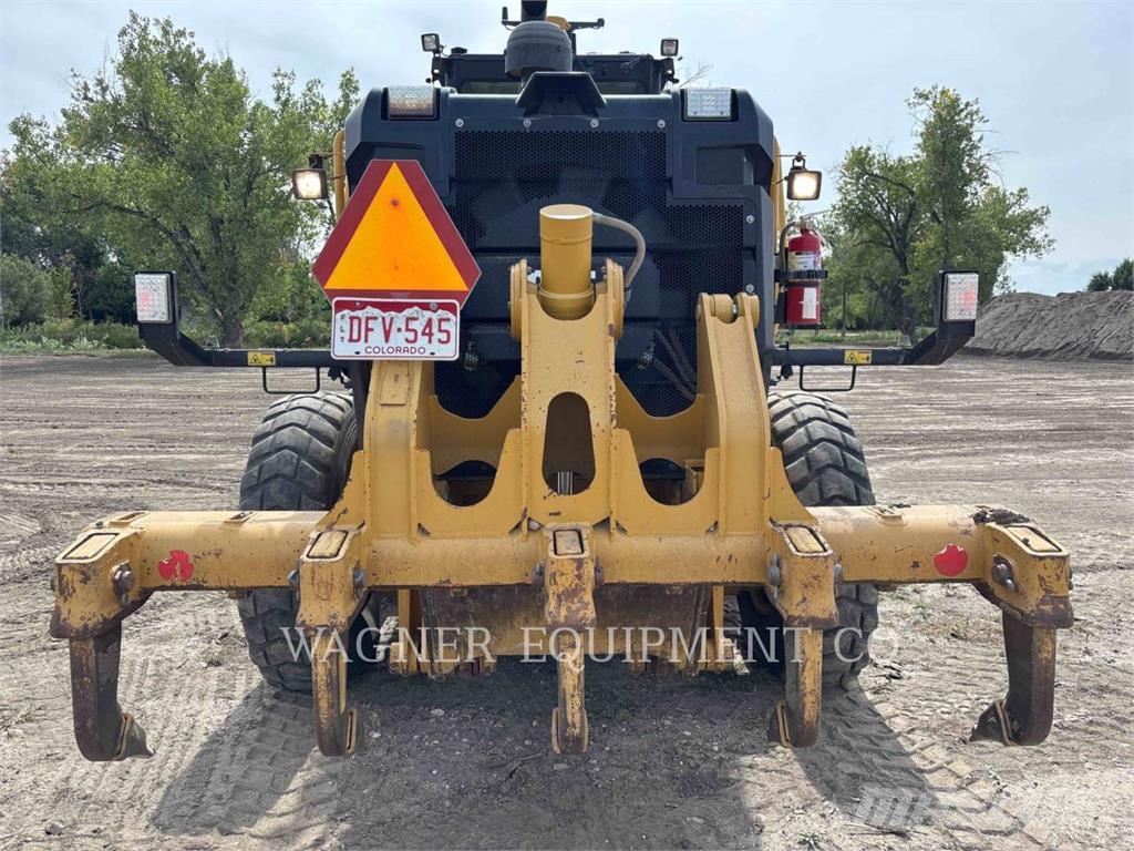 CAT 140M3 AWD Vejhøvle / Gradere