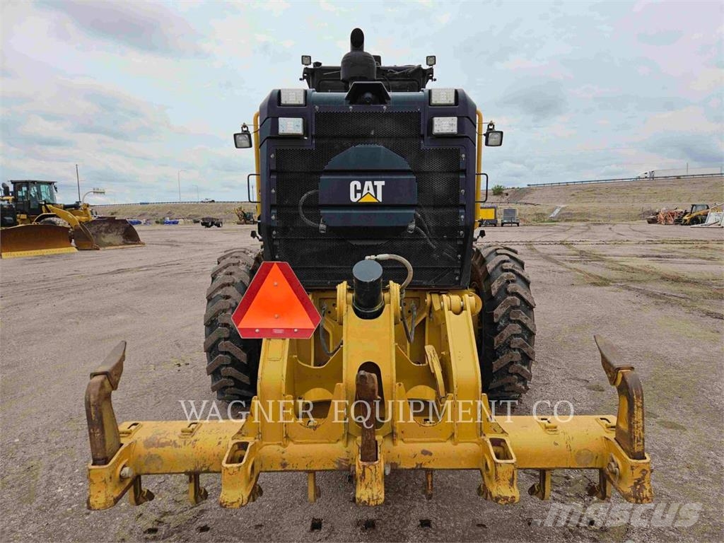 CAT 140M3 AWD Niveleuse