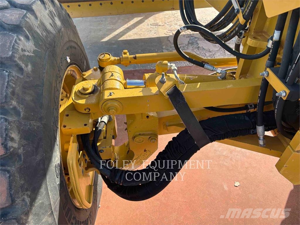 CAT 140M3AWD Grederji