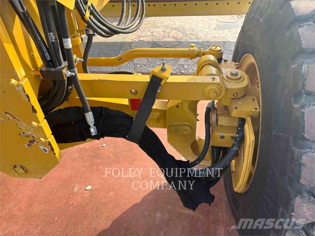 CAT 140M3AWD Grederji