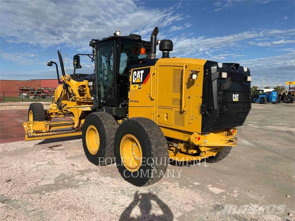 CAT 140M3AWD Grederji