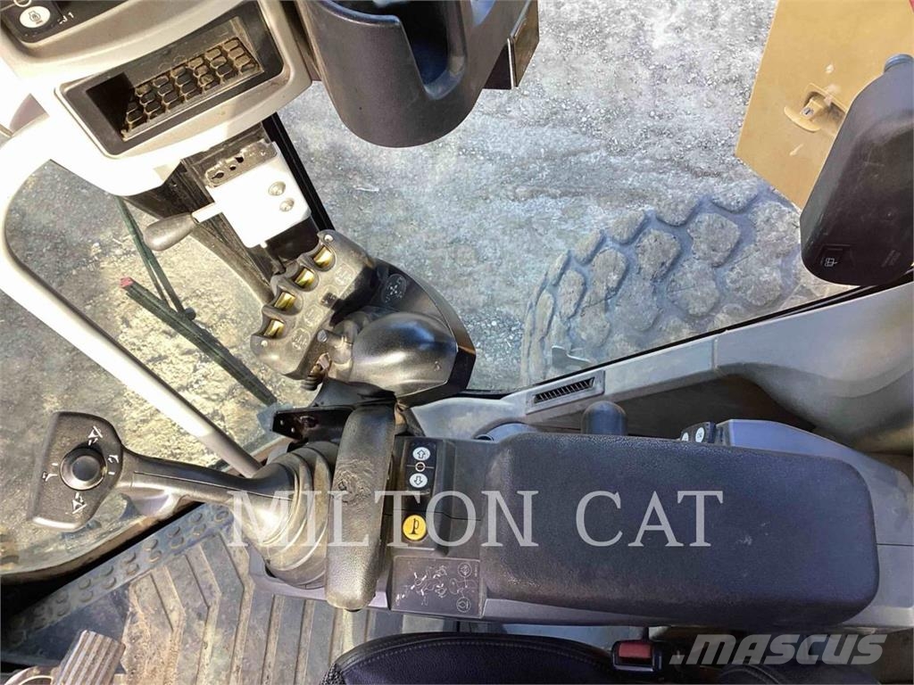 CAT 140M3AWD Grader