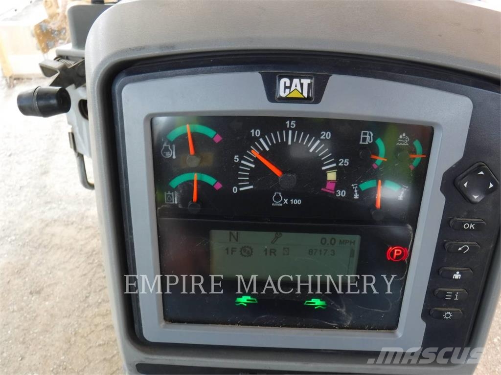 CAT 140M3AWD Grederji