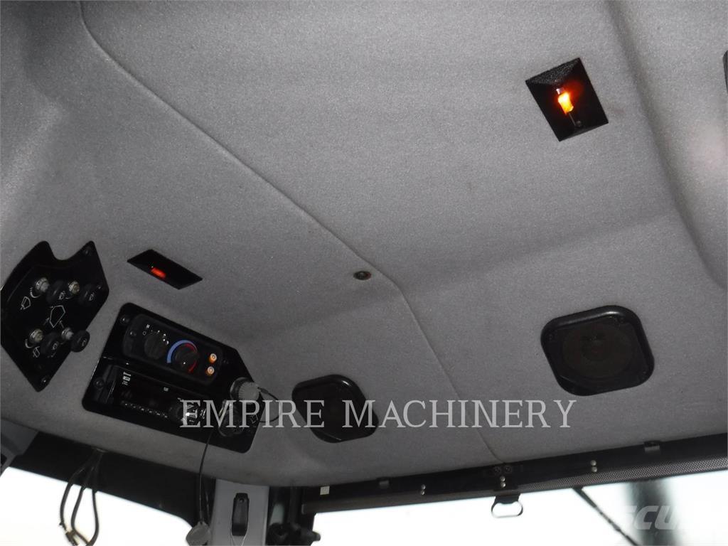 CAT 140M3AWD Grederji