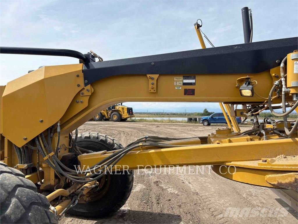 CAT 140M3AWD Niveladoras