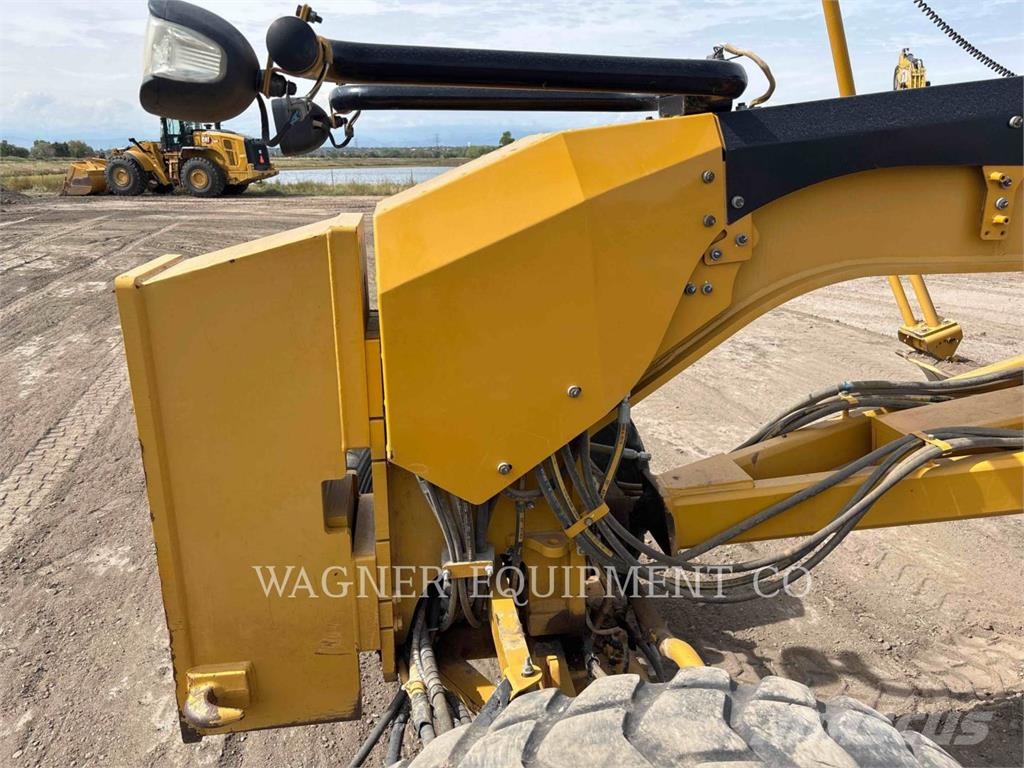 CAT 140M3AWD Niveladoras