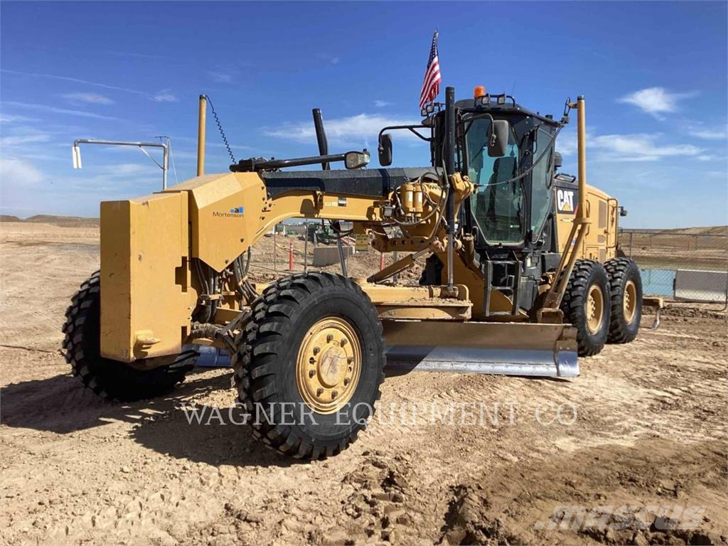 CAT 140M3AWD Greiderid