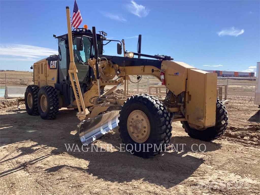 CAT 140M3AWD Greiderid