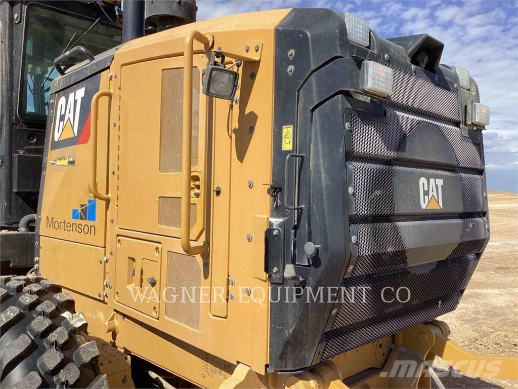 CAT 140M3AWD Greiderid
