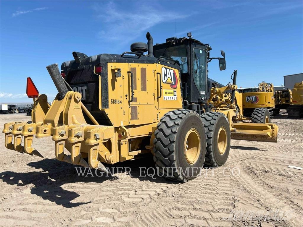 CAT 1415 Grader