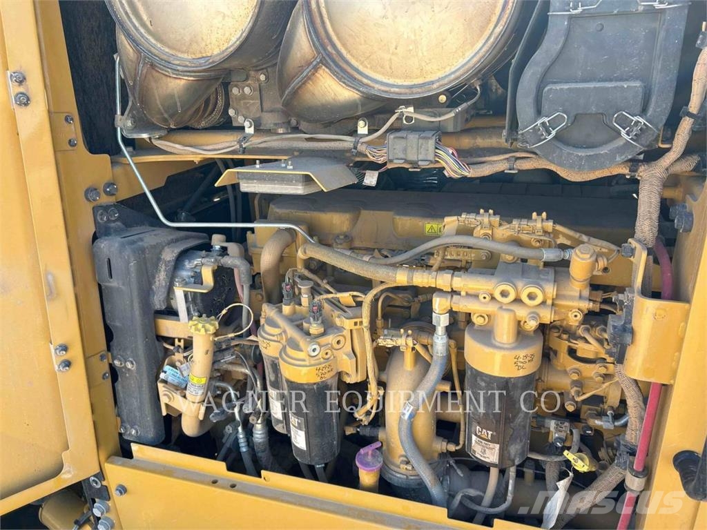 CAT 1415 Grader
