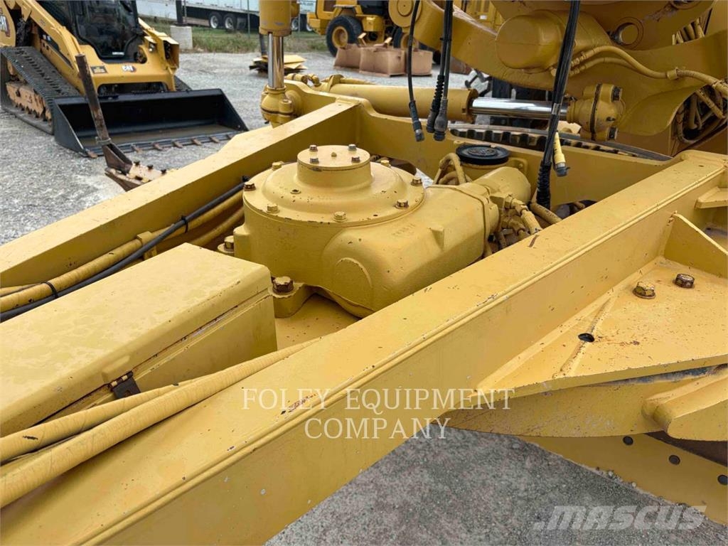 CAT 14H Graders