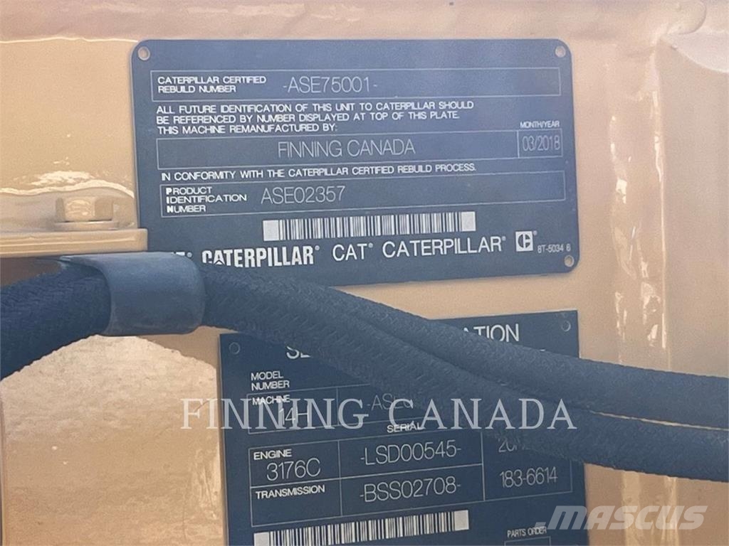 CAT 14H معدات تمهيد الطرق