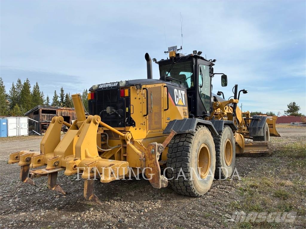 CAT 14M معدات تمهيد الطرق