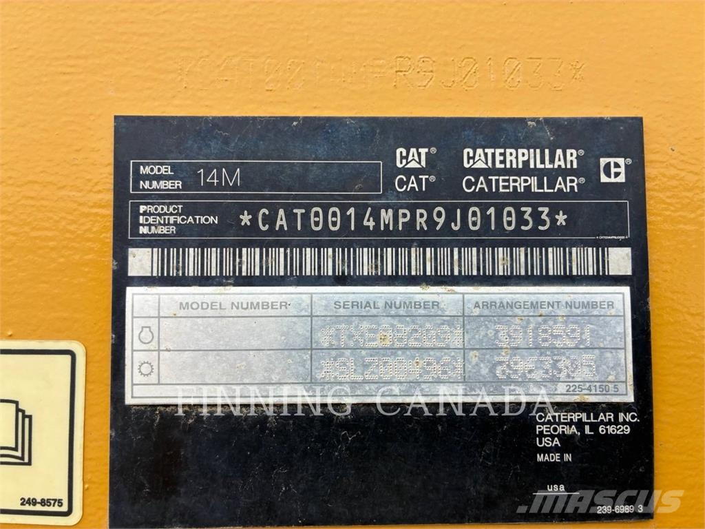 CAT 14M معدات تمهيد الطرق