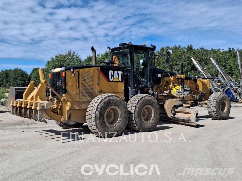 CAT 14M Greiderid