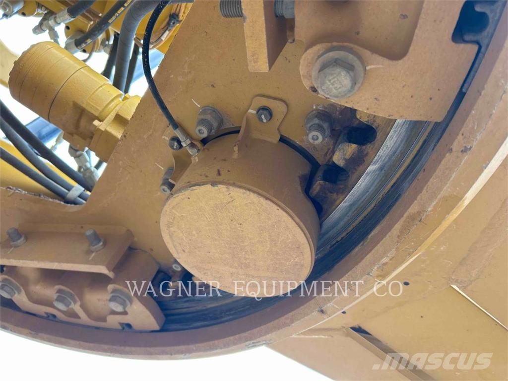 CAT 150 Graders