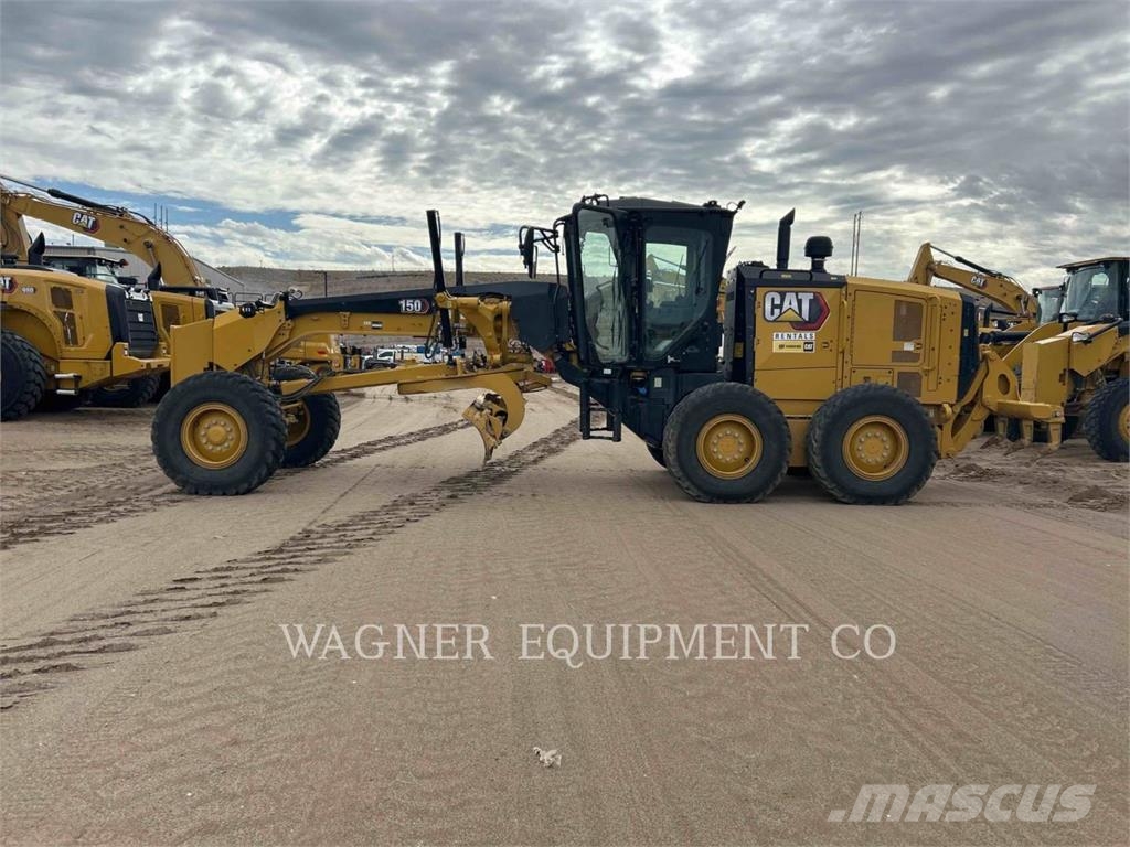 CAT 150 Graders