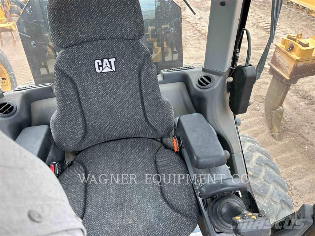 CAT 150 Graders
