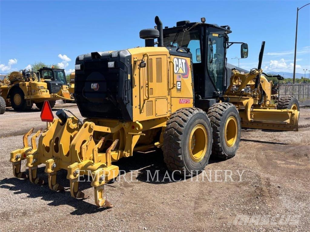 CAT 150-15 Niveleuse