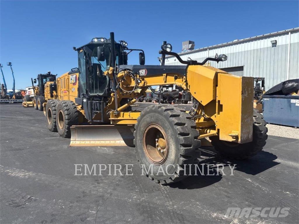 CAT 150-15 Graders
