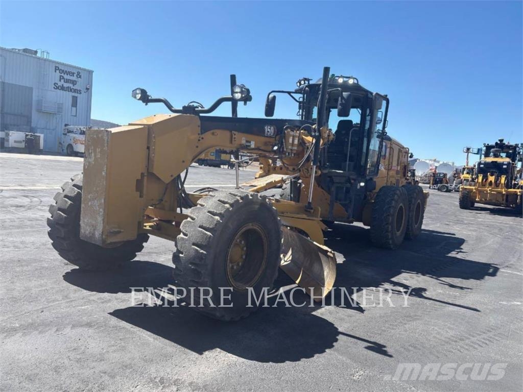 CAT 150-15 Graders