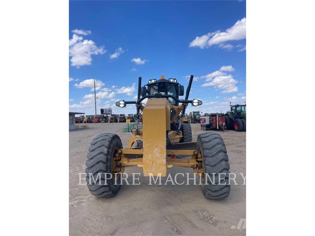 CAT 150-15 Graders
