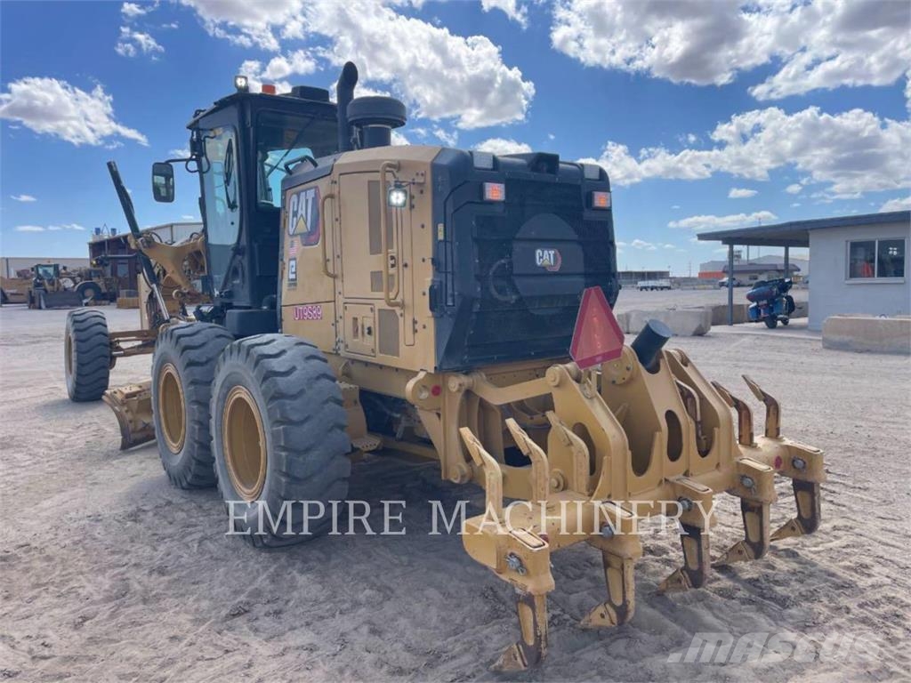 CAT 150-15 Graders