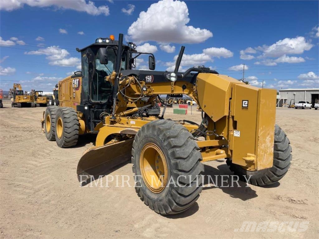CAT 150-15 Graders