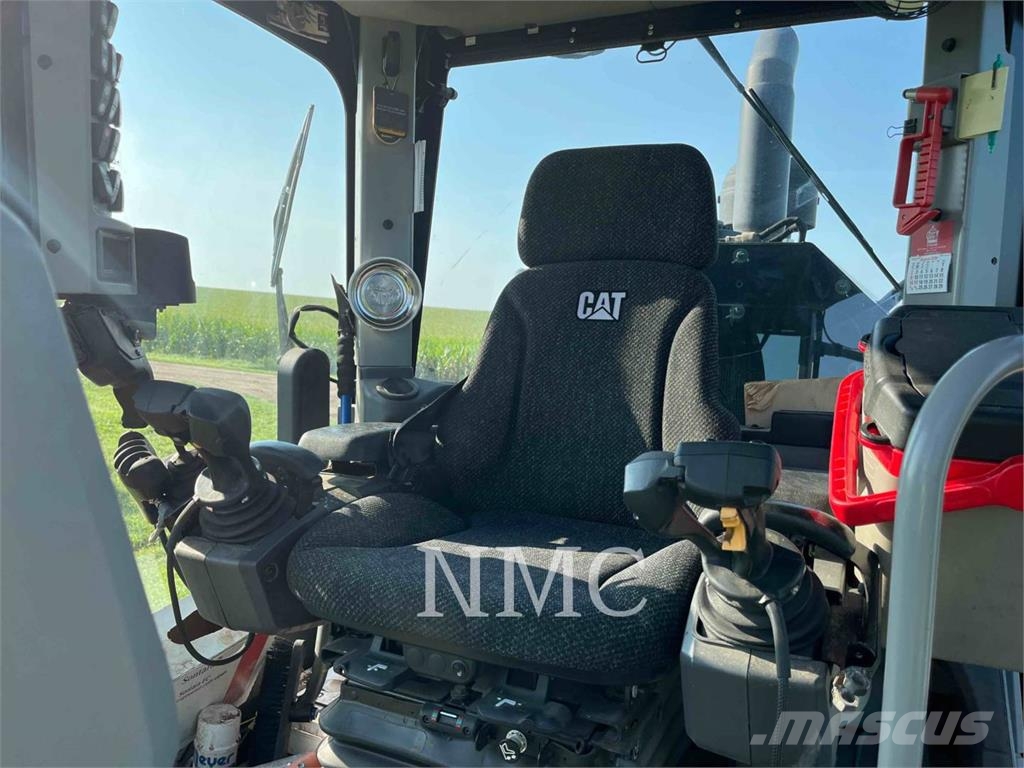 CAT 150-15AWD Greideriai