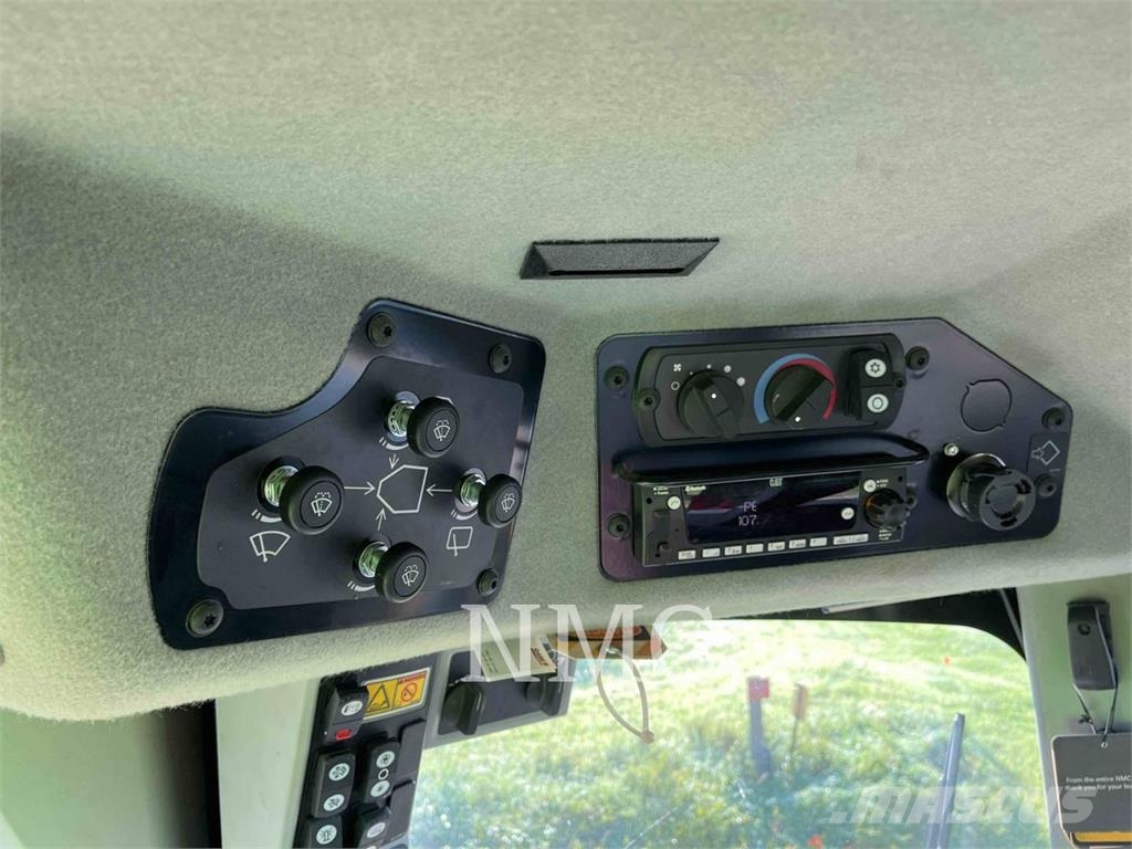 CAT 150-15AWD Greideriai