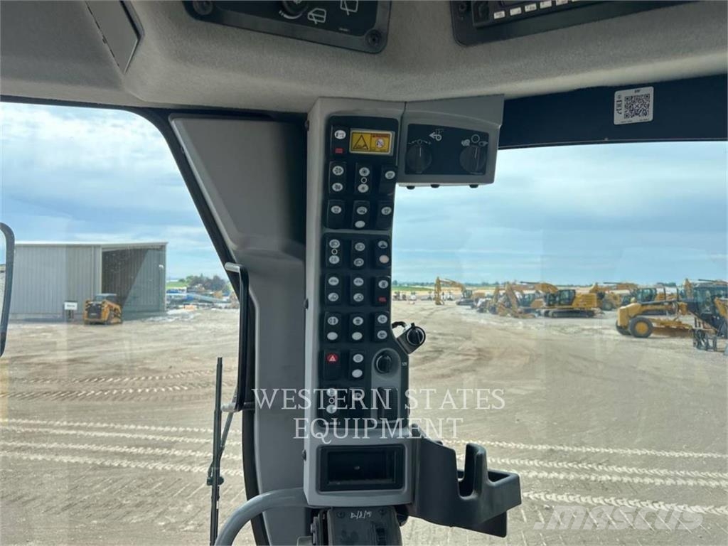 CAT 150 AWD Grederji
