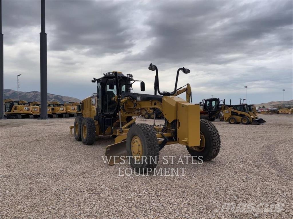 CAT 150 AWD Gredere