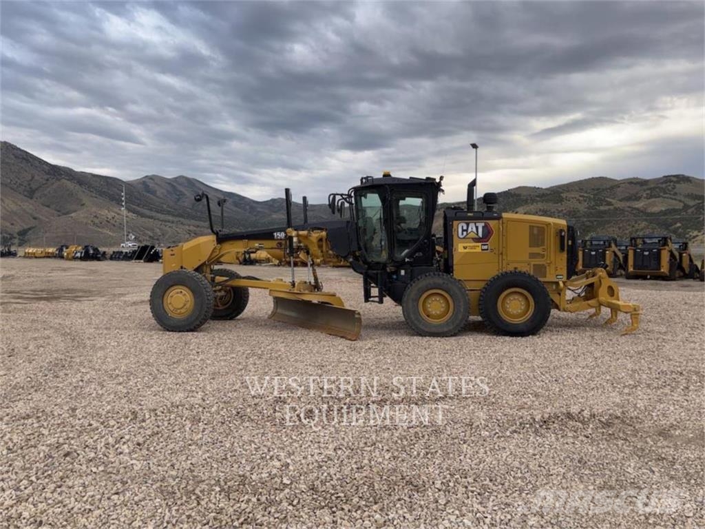 CAT 150 AWD Gredere
