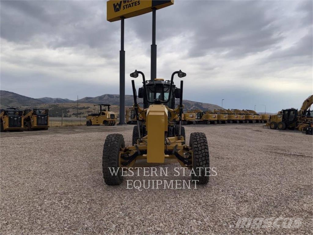 CAT 150 AWD Gredere