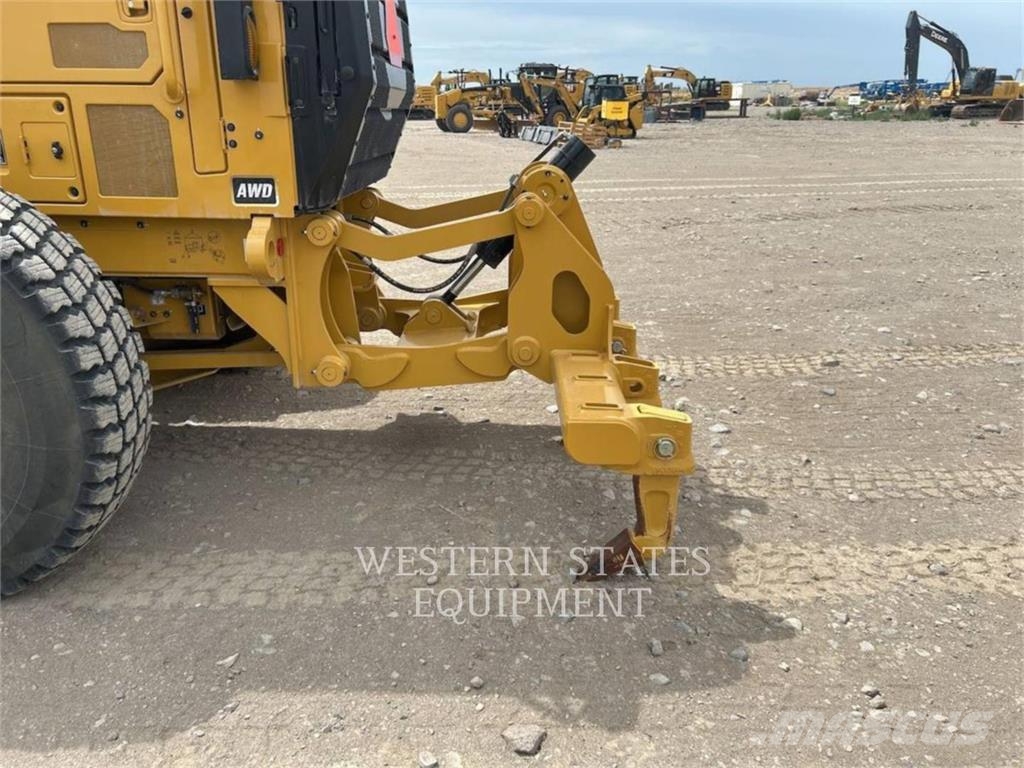 CAT 150 AWD Gredere