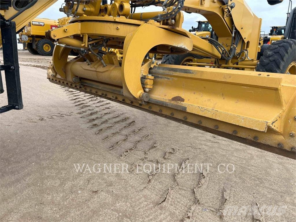 CAT 15015 Grader