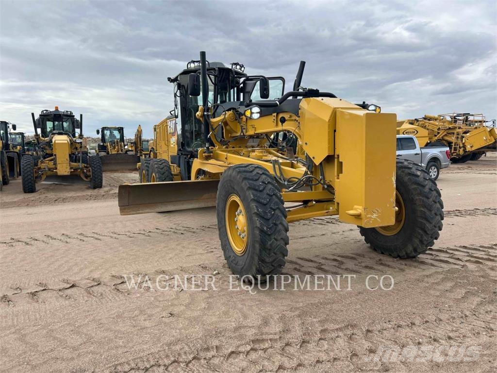 CAT 15015 Grader