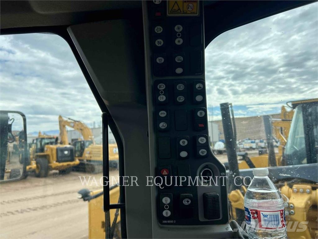 CAT 15015 Grader