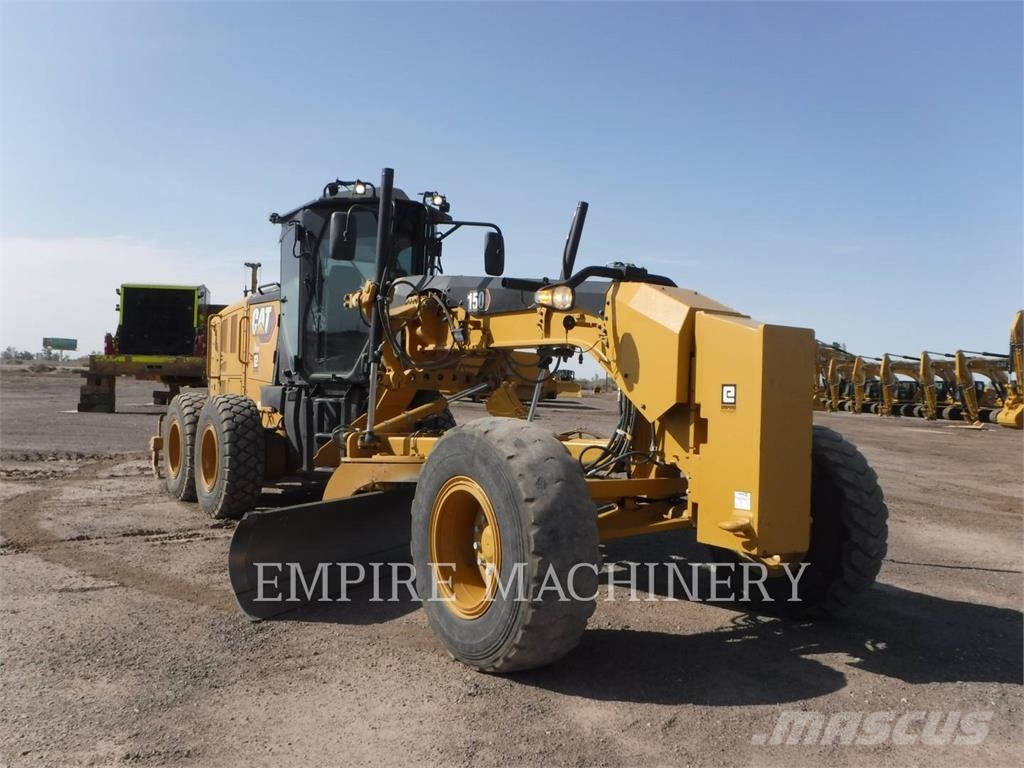 CAT 15015 Niveleuse