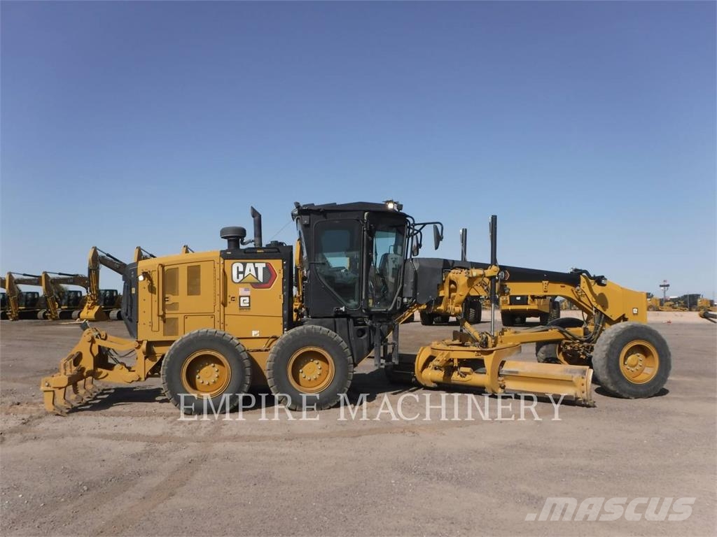 CAT 15015 Niveleuse