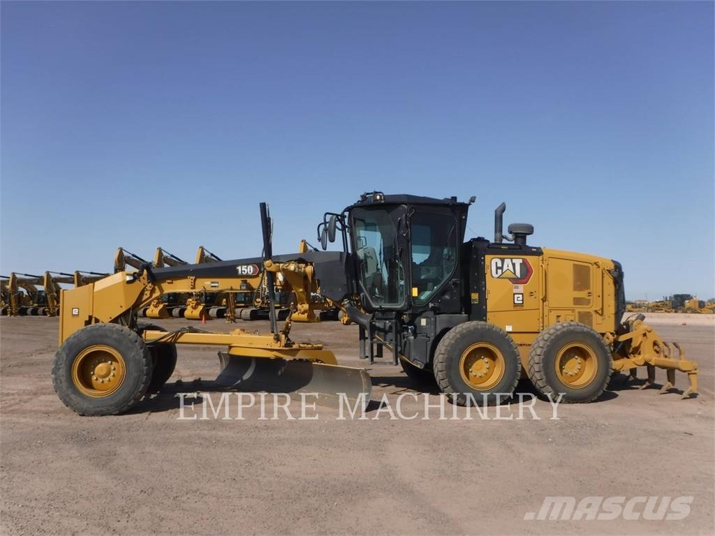 CAT 15015 Niveleuse