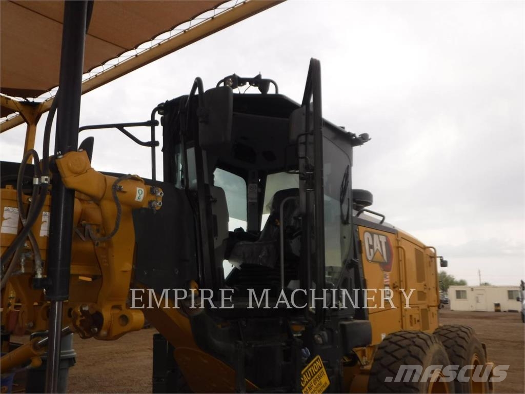 CAT 15015 Niveleuse