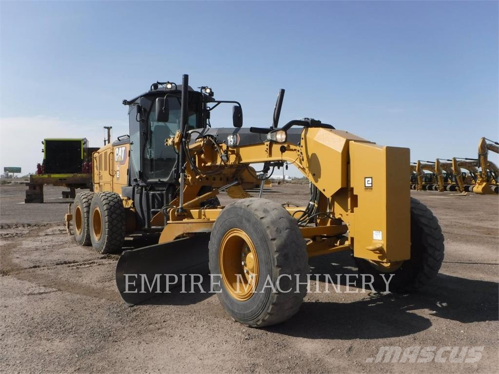 CAT 15015 Niveleuse