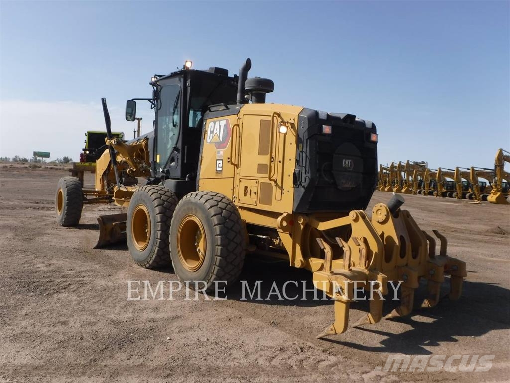 CAT 15015 Niveleuse