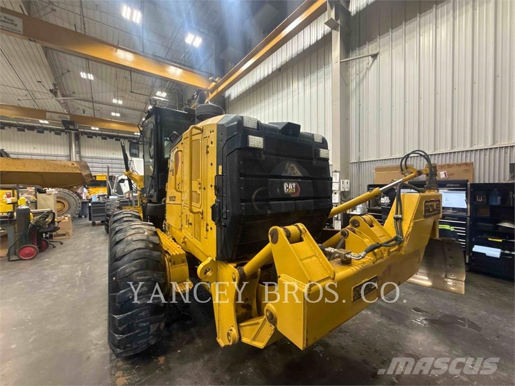 CAT 15015 Grejderi