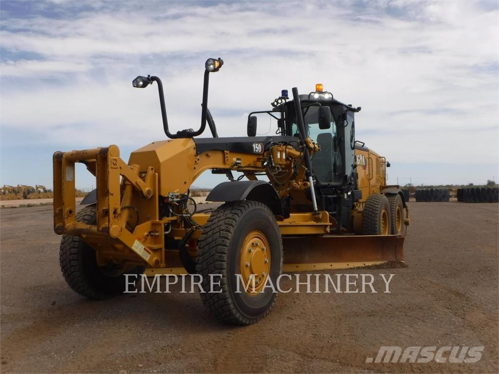 CAT 15015AWD Γκρέιντερς