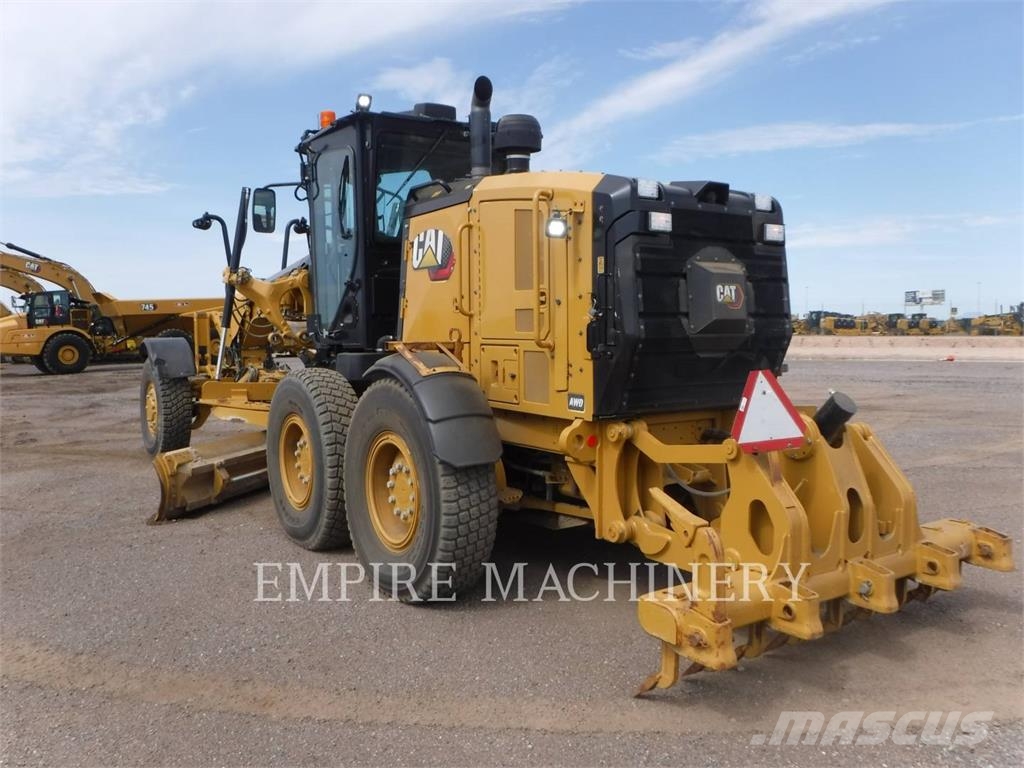 CAT 15015AWD Γκρέιντερς